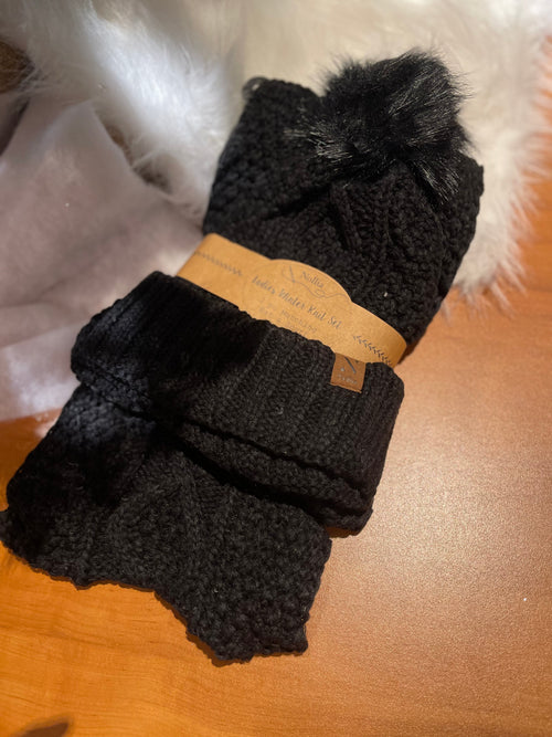 Moonlight Hat And Infinity Scarf Set In Black