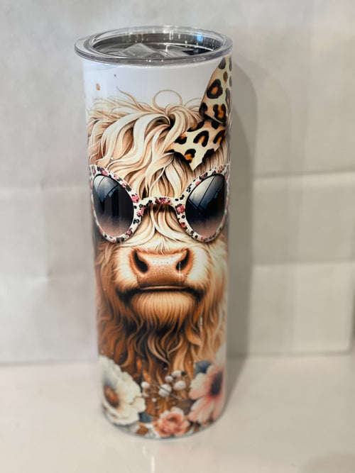Highland Cow With Sunglasses Daria Tumbler Cup