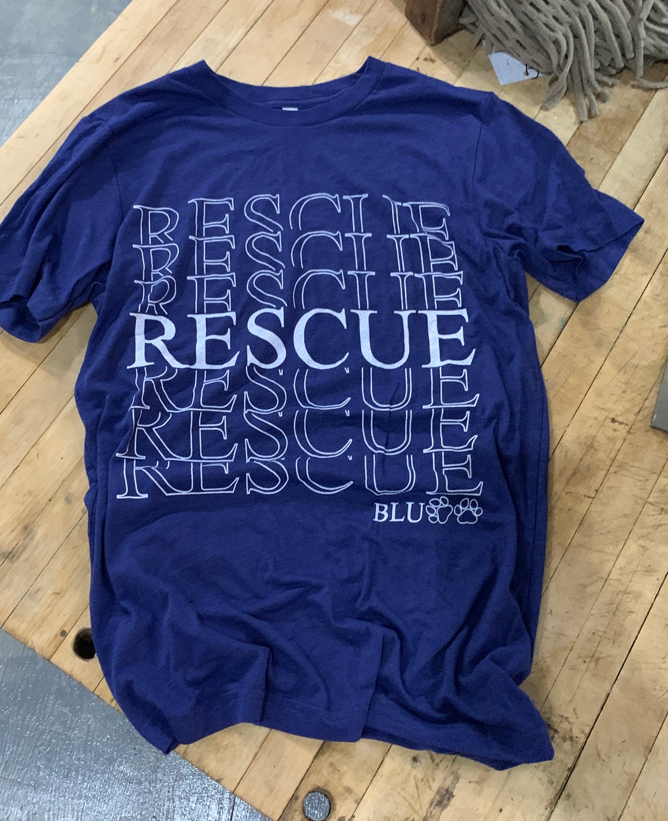 Rescue Tee in Navy