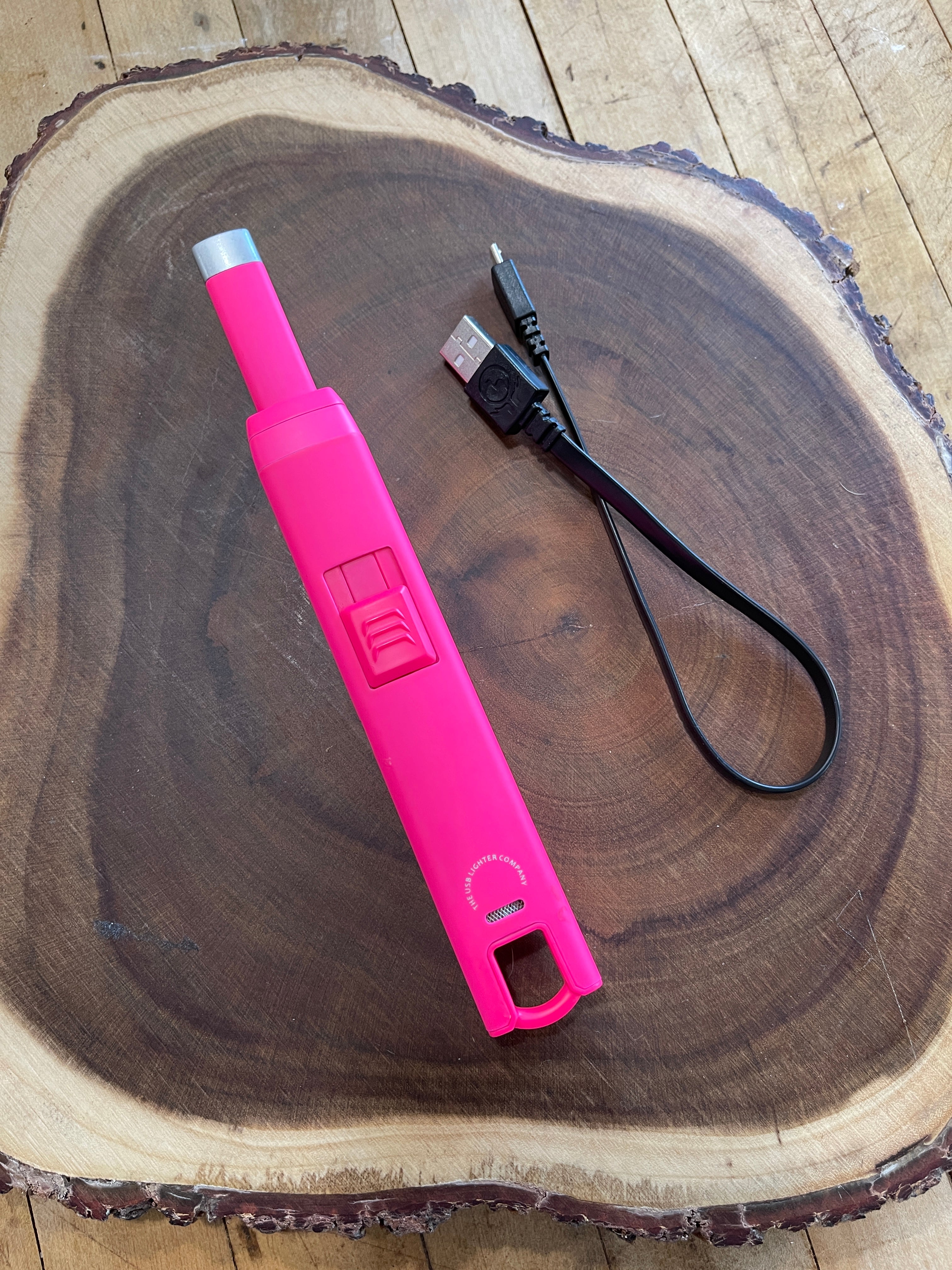USB Lighter in Hot Pink