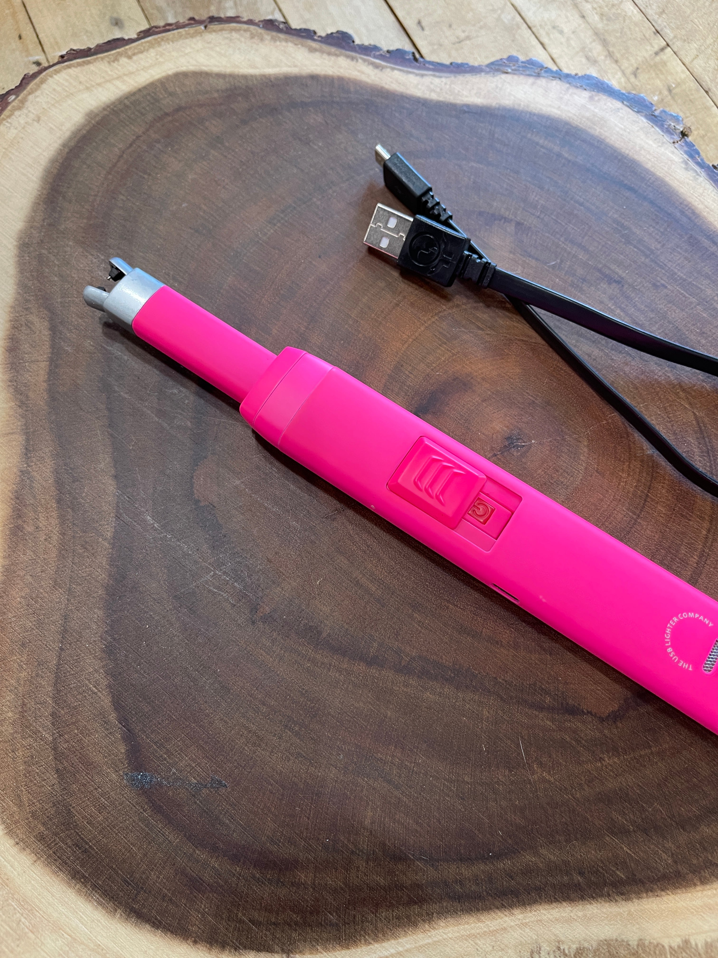 USB Lighter in Hot Pink