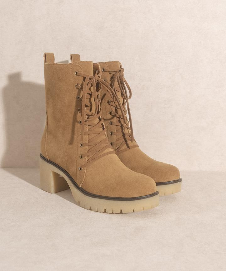 Ivy Zip Military Boots in Camel