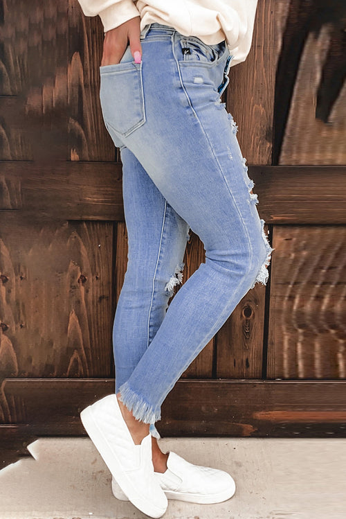 Kelly Distressed Jeans in Light Blue